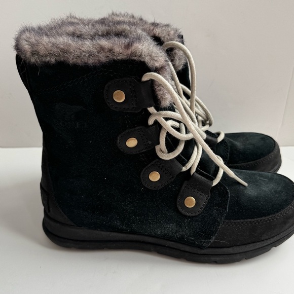 Sorel explorer joan Black Winter Boots with Faux Fur Trim - Picture 6 of 11